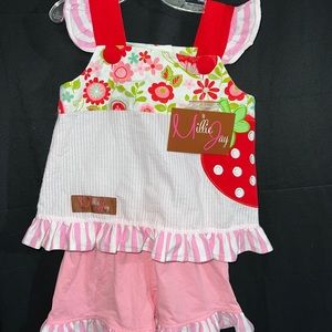 ‼️STORE CLOSING‼️BOUTIQUE STYLE 2 PIECE MATCHING OUTFIT. BRAND NEW WITH TAGS